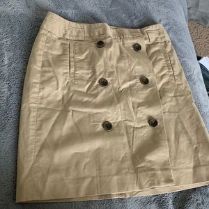 Tan Ann Taylor women’s button up skirt size 6